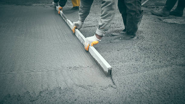 Best Concrete Driveway Installation  in Weston Lakes, TX